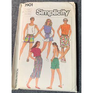 Simplicity Misses Short Pant Sewing Pattern sz XSmall 7501 - uncut